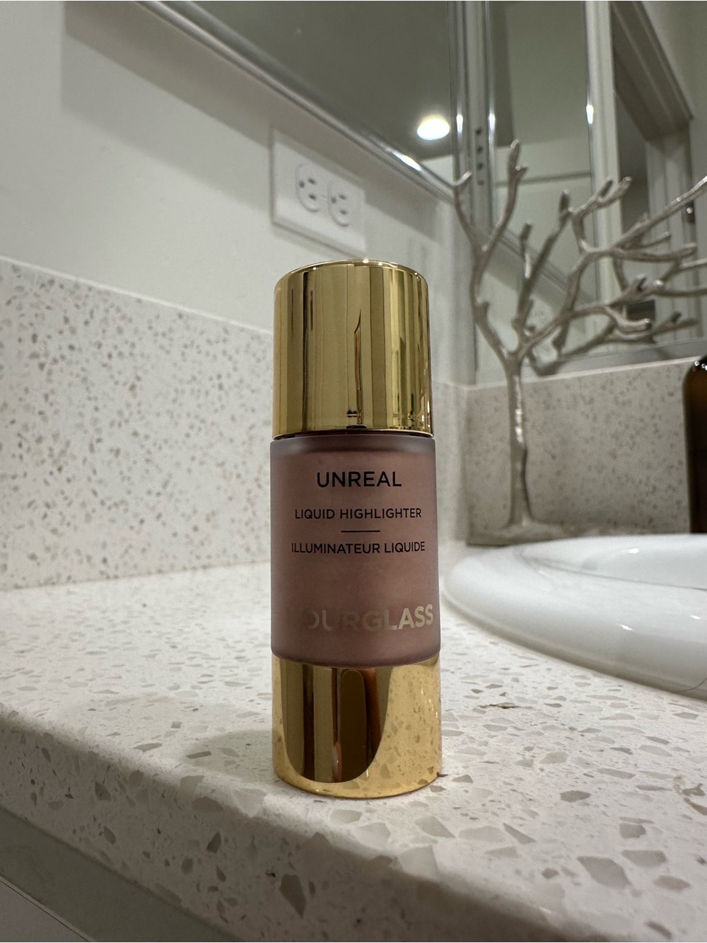 Hourglass Unreal Liquid Highlighter - Divine (Pink Opal)